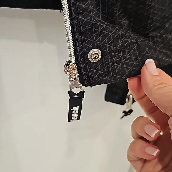 Spring hooded Jacket - Picture 7 of 8